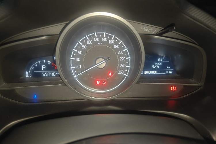 Used Mazda 3 Axela 2017 Sedan 1.5L Automatic Comfort Model Emission Standard China V Instrument Cluster