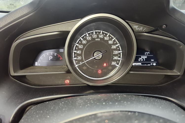 Used Mazda 3 Axela 2017 Sedan 1.5L Automatic Luxury Model Emission Standard China V Instrument Cluster