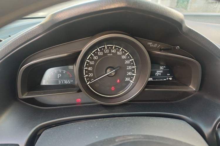Used Mazda 3 Axela 2017 Sedan 1.5L Automatic Luxury Model Emission Standard China V Instrument Cluster