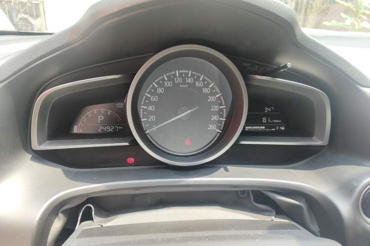 Used Mazda 3 Axela 2017 Sedan 1.5L Automatic Luxury Model Emission Standard China V Instrument Cluster