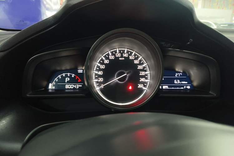 Used Mazda 3 Axela 2017 Sedan 1.5L Automatic Luxury Model Emission Standard China V Instrument Cluster