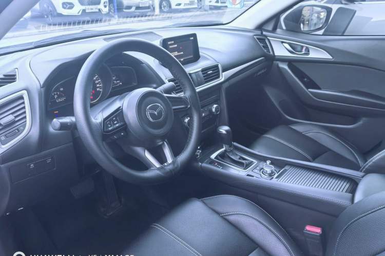 Used Mazda 3 Axela 2017 Sedan 1.5L Automatic Luxury Model Emission Standard China V Interior 1