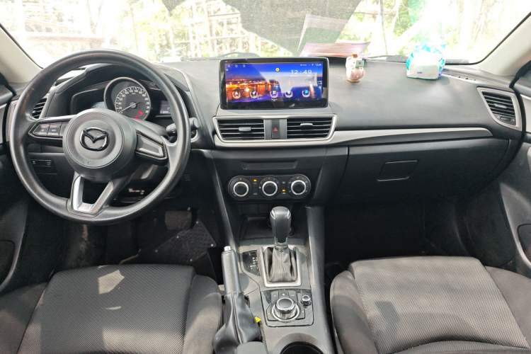 Used Mazda 3 Axela 2017 Sedan 1.5L Automatic Comfort Model Emission Standard China V Interior 2