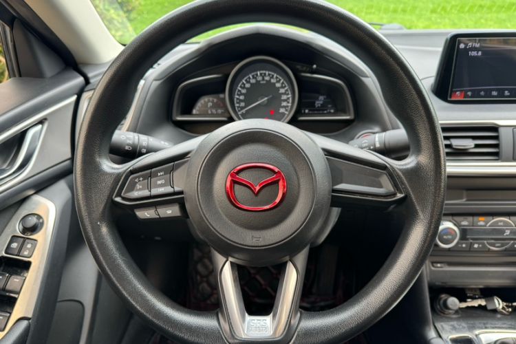 Used Mazda 3 Axela 2017 Sedan 1.5L Automatic Luxury Model Emission Standard China V Interior 2