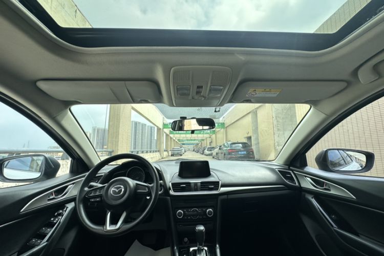 Used Mazda 3 Axela 2017 Sedan 1.5L Automatic Luxury Model Emission Standard China V Interior 2