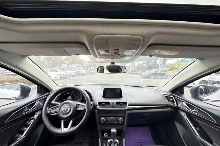 Used Mazda 3 Axela 2017 Sedan 2.0L Automatic Prestige Model China V Standard Interior 3