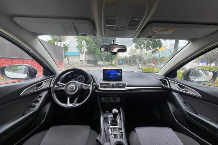 Used Mazda 3 Axela 2017 Sedan 1.5L Automatic Comfort Model Emission Standard China V Interior 4