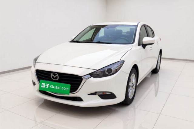 Używany Mazda 3 Axela 2017 Sedan 1.5L Automatic Comfort Model China VI Standard