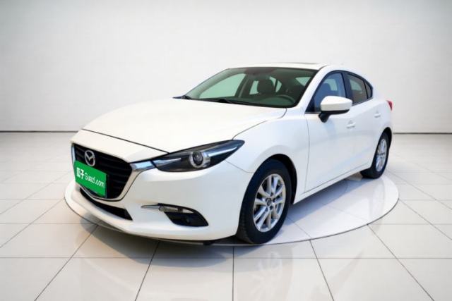 Ojetý Mazda 3 Axela 2017 Hatchback 1.5L Automatic Luxury Model Emission Standard China V