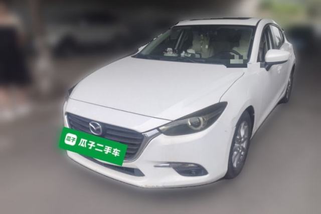 Used Mazda 3 Axela 2017 Hatchback 1.5L Automatic Luxury Model Emission Standard China V