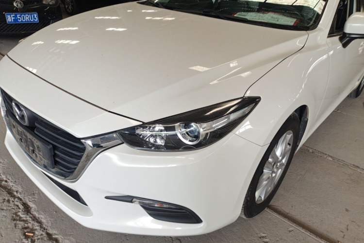 Used Mazda 3 Axela 2017 Sedan 1.5L Automatic Comfort Model Emission Standard China V Left Front Headlight