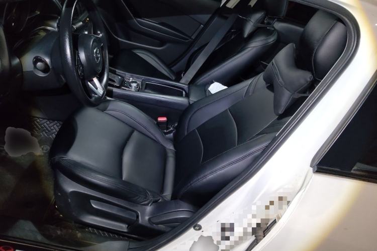 Used Mazda 3 Axela 2017 Sedan 1.5L Automatic Luxury Model Emission Standard China V Left Front Seat