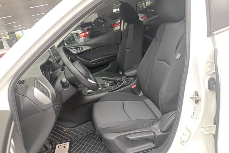 Used Mazda 3 Axela 2017 Sedan 1.5L Automatic Comfort Model Emission Standard China V Left Front Seat