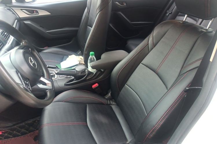 Used Mazda 3 Axela 2017 Sedan 1.5L Automatic Comfort Model China VI Standard Left Front Seat