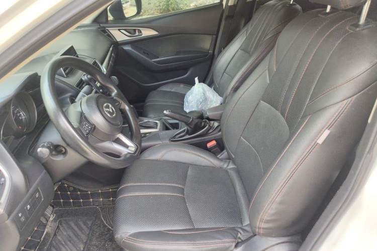 Used Mazda 3 Axela 2017 Sedan 1.5L Automatic Comfort Model Emission Standard China V Left Front Seat