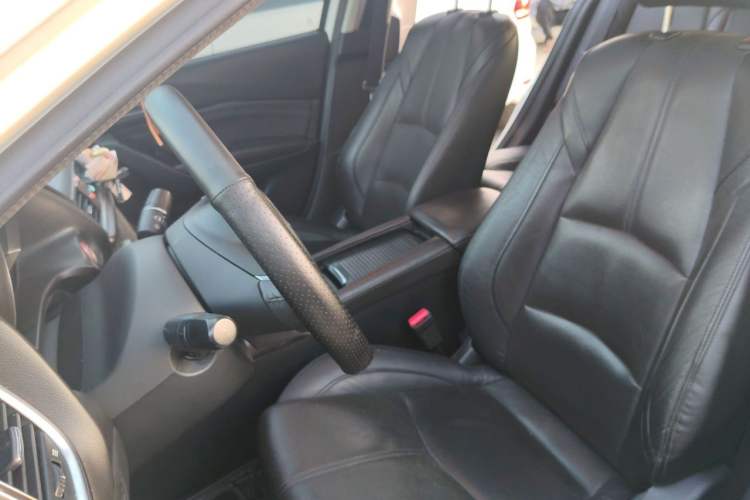 Used Mazda 3 Axela 2017 Sedan 2.0L Automatic Prestige Model China VI Standard Left Front Seat