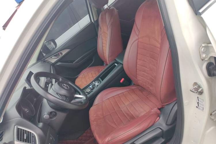Used Mazda 3 Axela 2017 Sedan 1.5L Automatic Luxury Model Emission Standard China V Left Front Seat