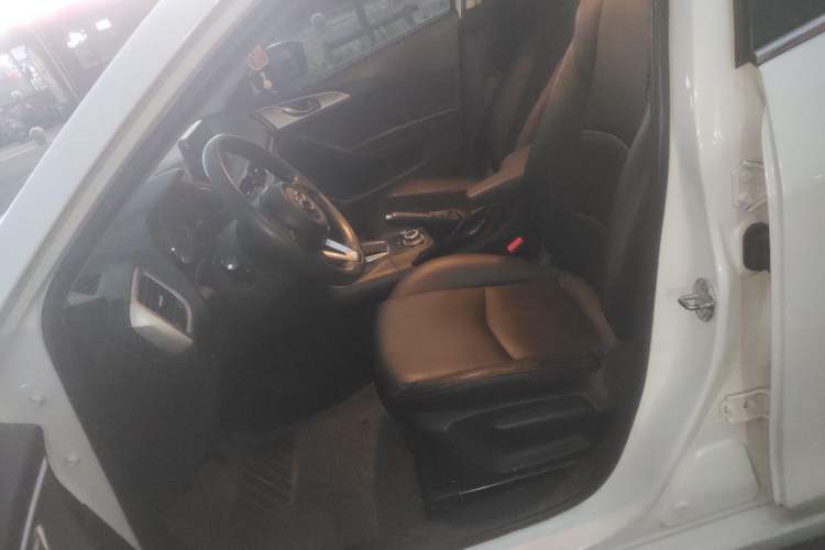 Used Mazda 3 Axela 2017 Sedan 1.5L Automatic Comfort Model Emission Standard China V Left Front Seat