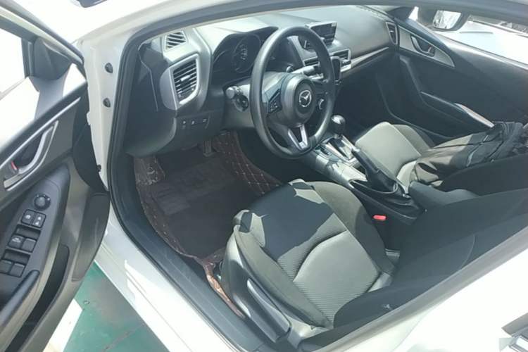 Used Mazda 3 Axela 2017 Sedan 1.5L Automatic Comfort Model Emission Standard China V Left Front Seat