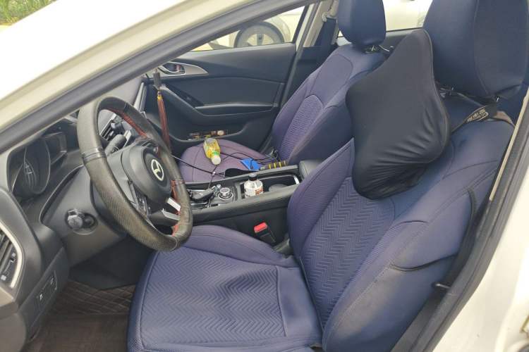 Used Mazda 3 Axela 2017 Sedan 1.5L Automatic Luxury Model Emission Standard China V Left Front Seat