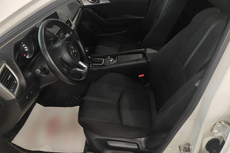 Used Mazda 3 Axela 2017 Sedan 1.5L Automatic Luxury Model Emission Standard China V Left Front Seat