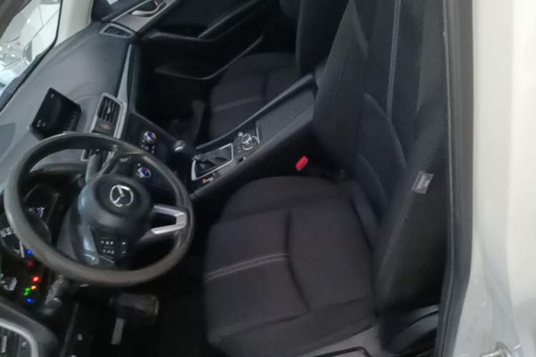 Used Mazda 3 Axela 2017 Sedan 1.5L Automatic Luxury Model Emission Standard China V Left Front Seat