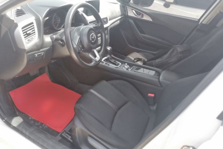 Used Mazda 3 Axela 2017 Sedan 1.5L Automatic Luxury Model Emission Standard China V Left Front Seat
