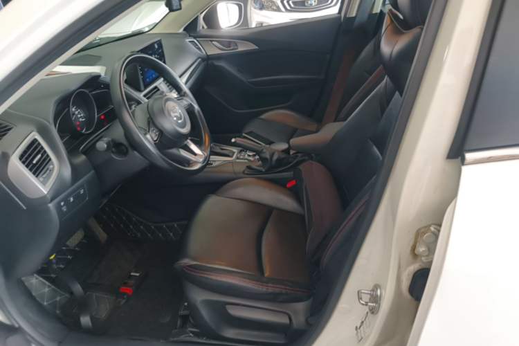 Used Mazda 3 Axela 2017 Sedan 1.5L Automatic Comfort Model Emission Standard China V Left Front Seat