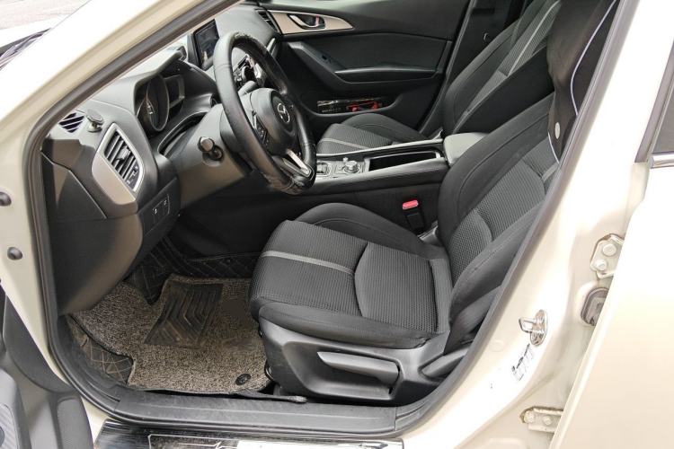 Used Mazda 3 Axela 2017 Sedan 1.5L Automatic Luxury Model Emission Standard China V Left Front Seat