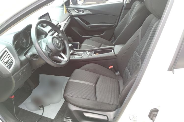 Used Mazda 3 Axela 2017 Hatchback 1.5L Automatic Luxury Model Emission Standard China V Left Front Seat