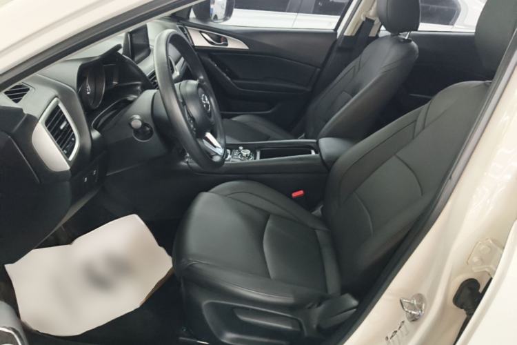 Used Mazda 3 Axela 2017 Sedan 1.5L Automatic Luxury Model Emission Standard China V Left Front Seat