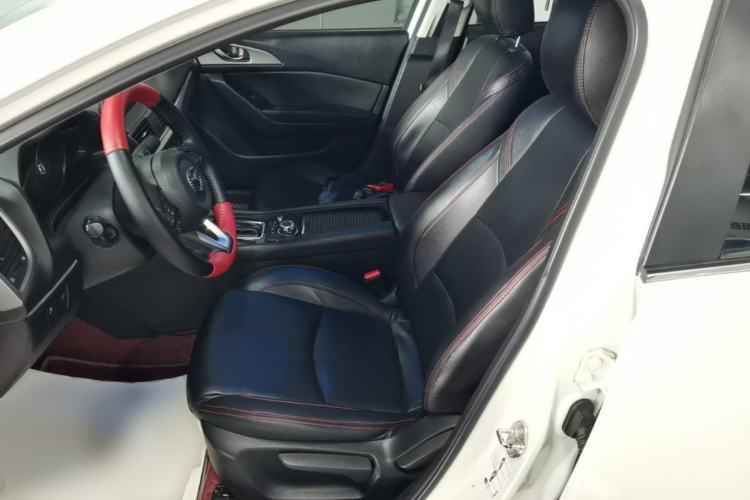 Used Mazda 3 Axela 2017 Sedan 1.5L Automatic Luxury Model Emission Standard China V Left Front Seat