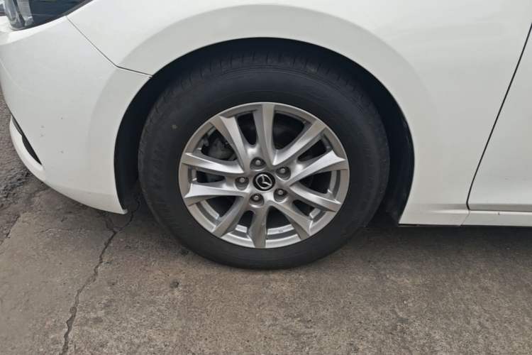 Used Mazda 3 Axela 2017 Sedan 1.5L Automatic Comfort Model Emission Standard China V Left Front Wheel Hub