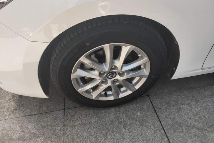 Used Mazda 3 Axela 2017 Sedan 1.5L Automatic Comfort Model Emission Standard China V Left Front Wheel Hub