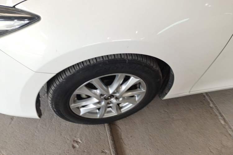 Used Mazda 3 Axela 2017 Sedan 1.5L Automatic Comfort Model Emission Standard China V Left Front Wheel Hub