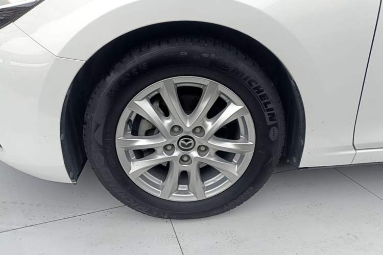 Used Mazda 3 Axela 2017 Sedan 1.5L Automatic Comfort Model Emission Standard China V Left Front Wheel Hub