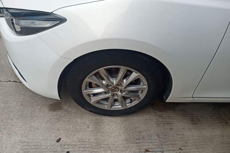 Used Mazda 3 Axela 2017 Sedan 1.5L Automatic Comfort Model Emission Standard China V Left Front Wheel Hub