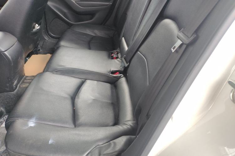 Used Mazda 3 Axela 2017 Sedan 1.5L Manual Comfort Model Emission Standard China V Left Rear Seat