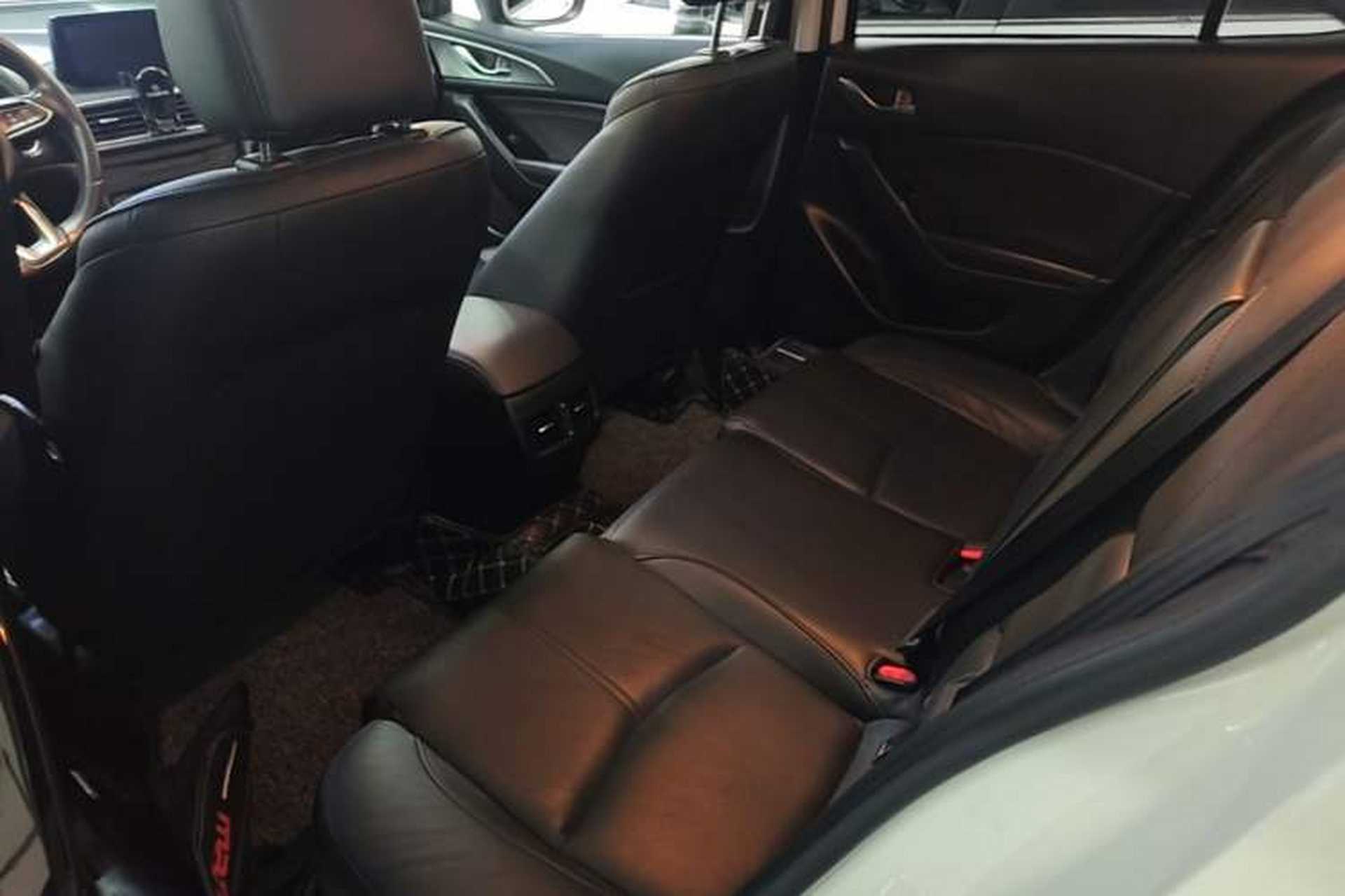Used Mazda 3 Axela 2017 Sedan 2.0L Automatic Prestige Model China V Standard Left Rear Seat