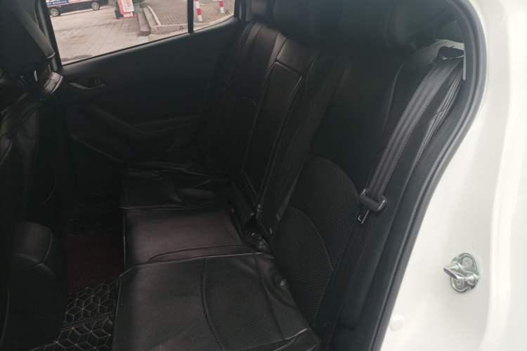Used Mazda 3 Axela 2017 Sedan 1.5L Automatic Comfort Model China VI Standard Left Rear Seat