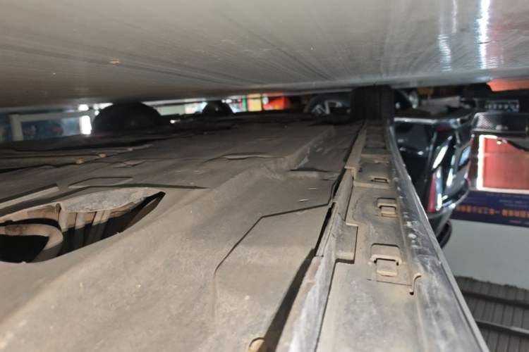 Used Mazda 3 Axela 2017 Sedan 1.5L Automatic Comfort Model Emission Standard China V Left Side Sill