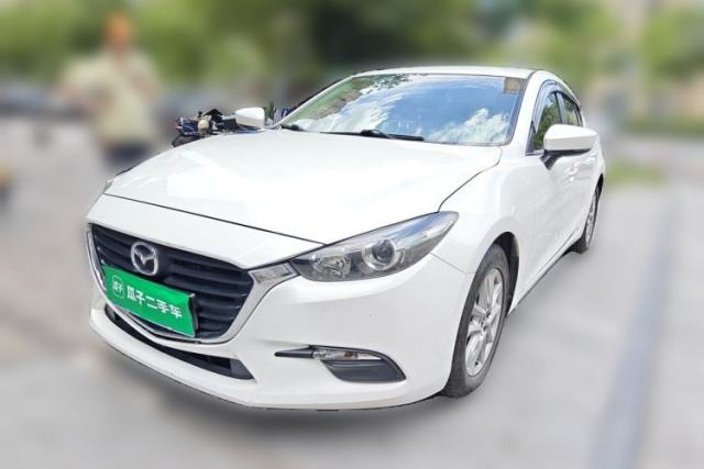 Używany Mazda 3 Axela 2017 Sedan 1.5L Automatic Comfort Model Emission Standard China V