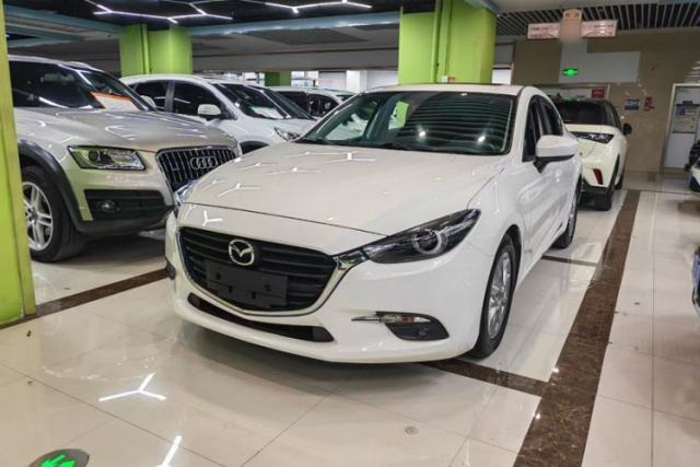 Used Mazda 3 Axela 2017 Sedan 1.5L Automatic Luxury Model Emission Standard China V