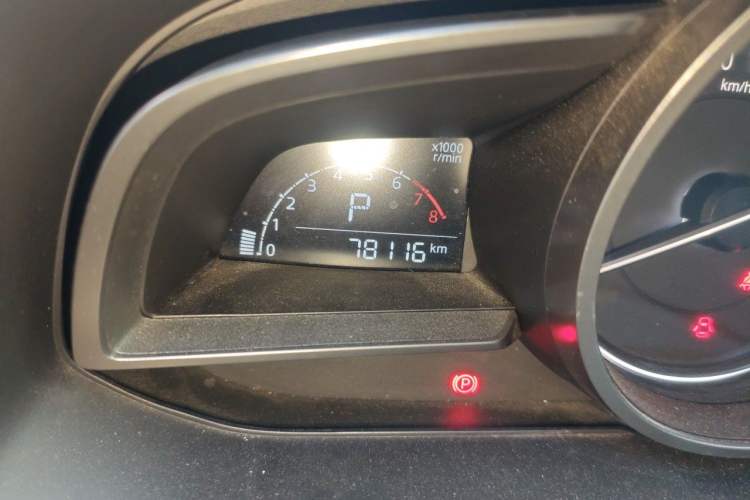 Used Mazda 3 Axela 2017 Sedan 1.5L Automatic Luxury Model Emission Standard China V Odometer Close Up