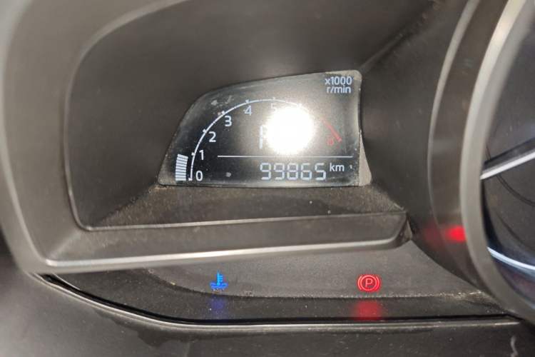 Used Mazda 3 Axela 2017 Sedan 1.5L Automatic Luxury Model Emission Standard China V Odometer Close Up