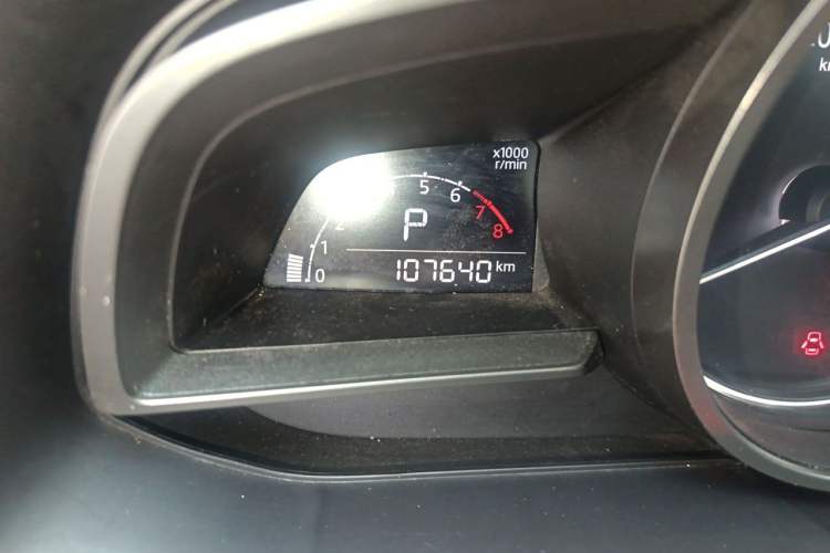 Used Mazda 3 Axela 2017 Sedan 1.5L Automatic Comfort Model China VI Standard Odometer Close Up