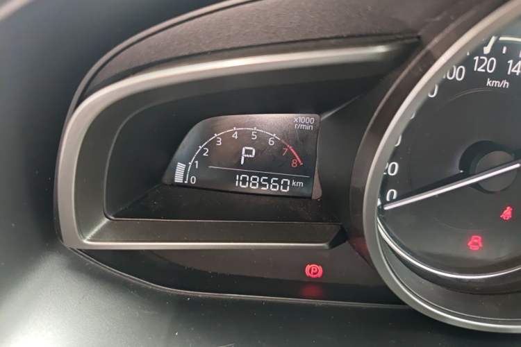 Used Mazda 3 Axela 2017 Sedan 2.0L Automatic Prestige Model China V Standard Odometer Close Up