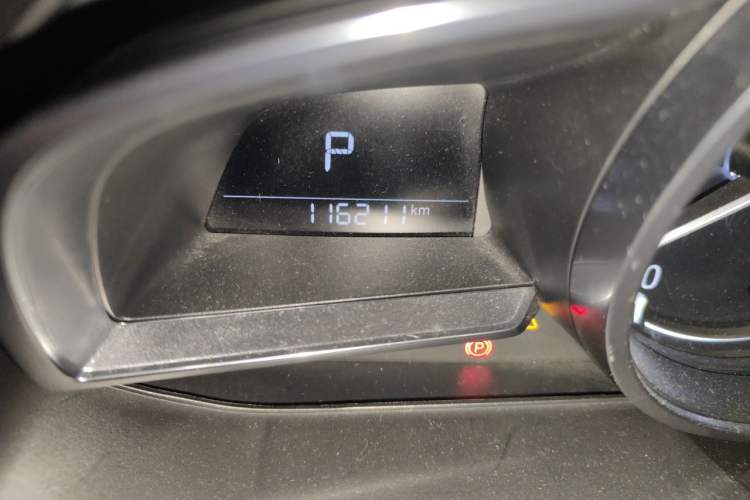 Used Mazda 3 Axela 2017 Sedan 2.0L Automatic Prestige Model China V Standard Odometer Close Up