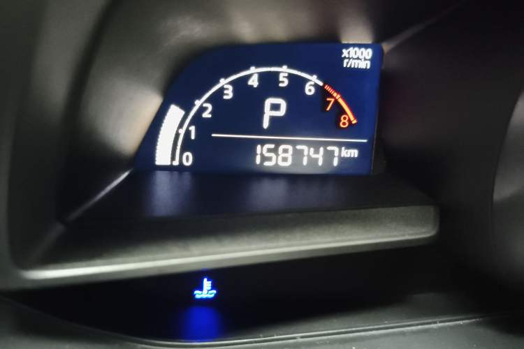 Used Mazda 3 Axela 2017 Sedan 1.5L Automatic Comfort Model Emission Standard China V Odometer Close Up