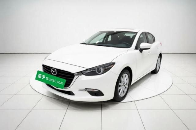 Ojetý Mazda 3 Axela 2017 Sedan 1.5L Automatic Luxury Model Emission Standard China V